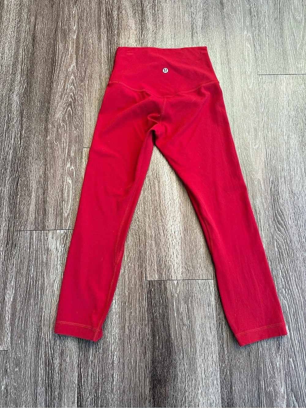 lululemon Women's Red Leggings Size 2 Like New